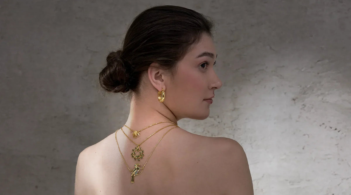 5 Jewellery Pieces You Can Match with Any Outfit