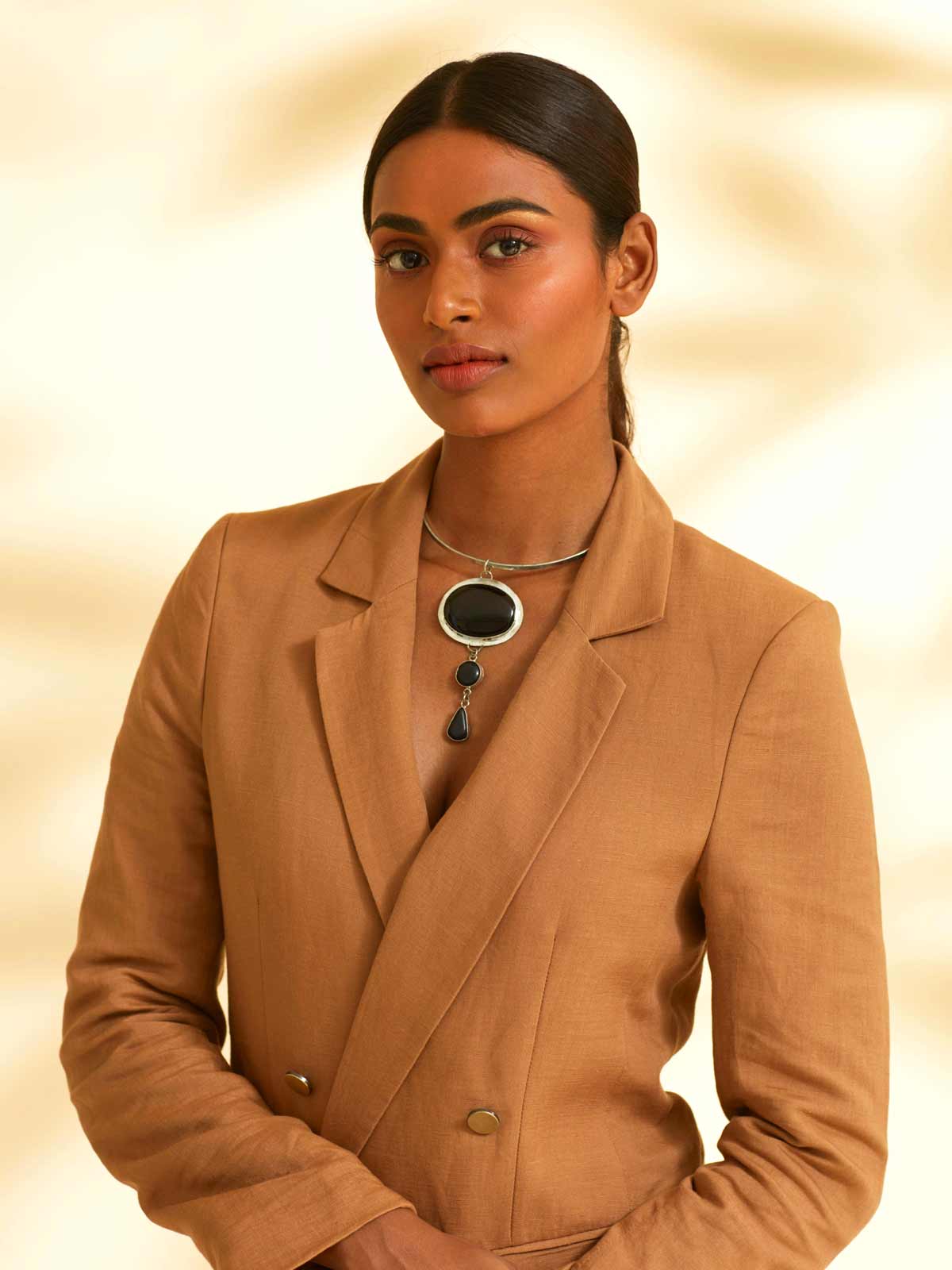 Expert Jewellery Styling Tips to Match Your Outfit