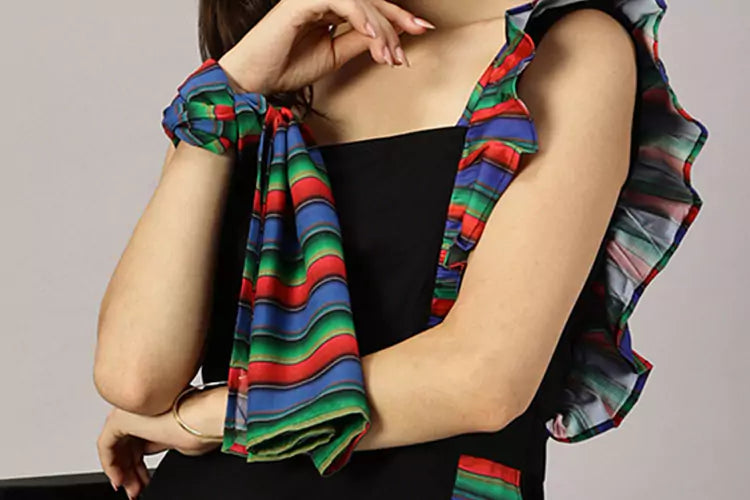 Sarape Vibrant striped scarf - Ishqme