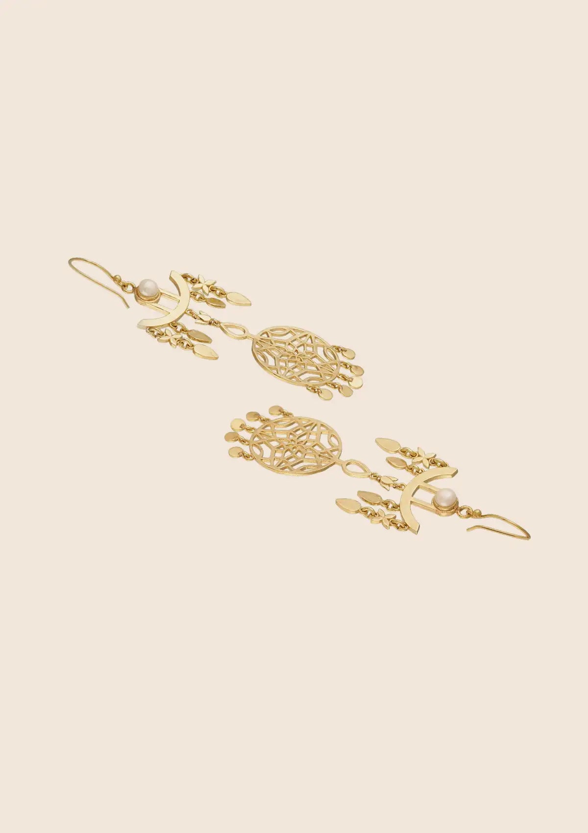 Buy Floral Filigree Earring Online
