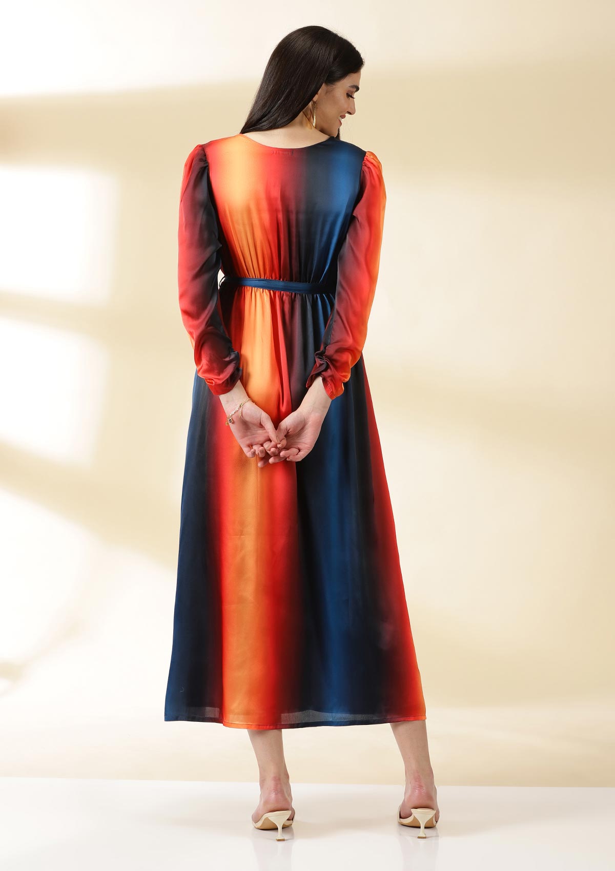 Sunset Dance Bold Look - IshqMe