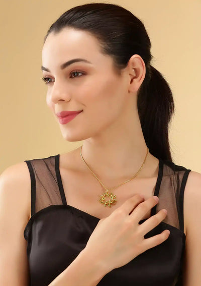 Circlet Peridot Pendant Necklace