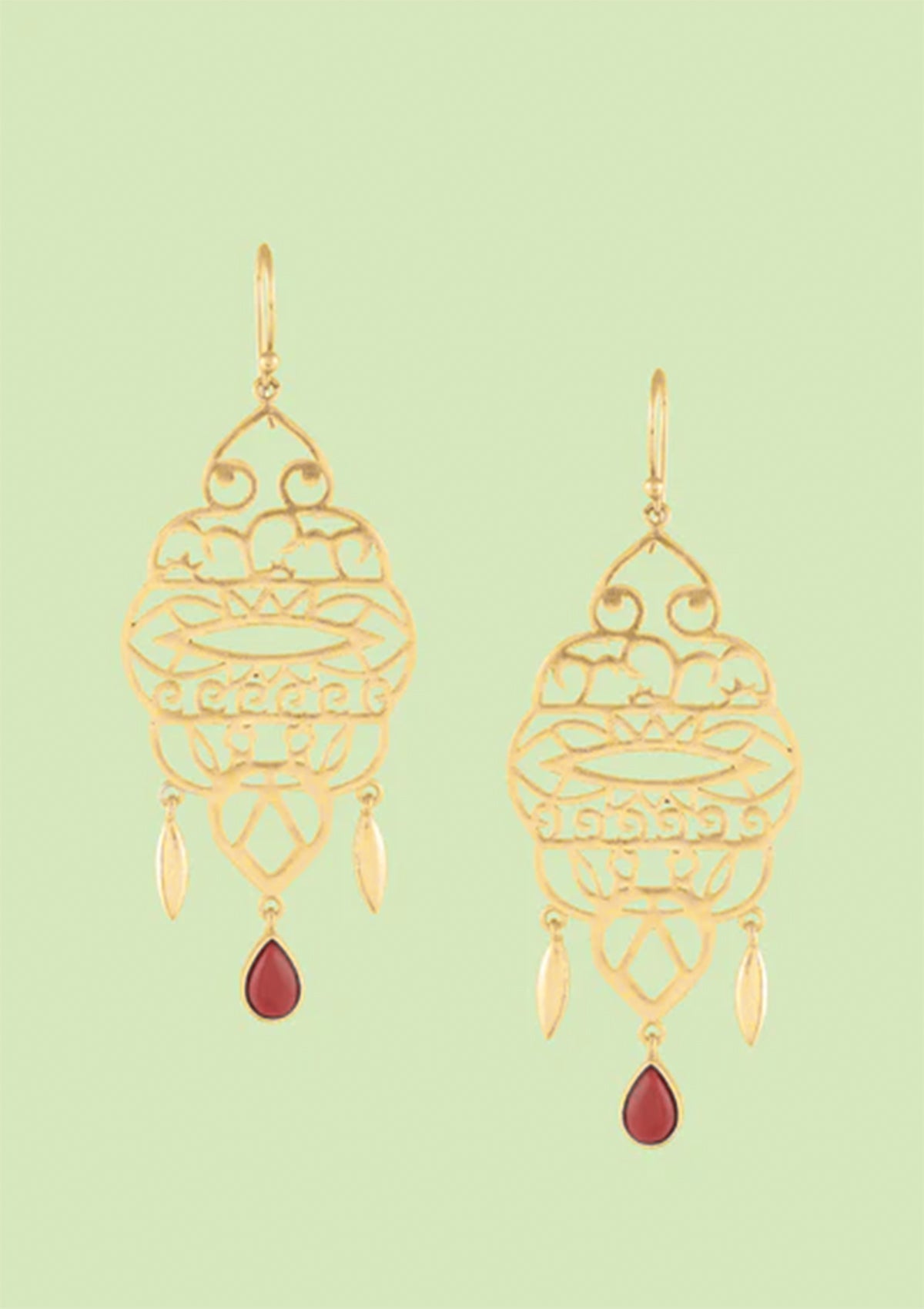 Bold Black Moroccan Cocktail Look - IshqMe