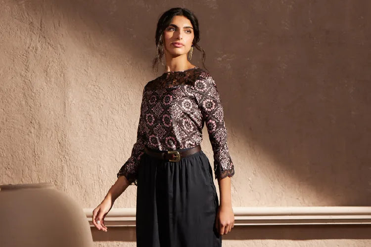Jamila - Moroccan printed Lace accent blouse - IshqME