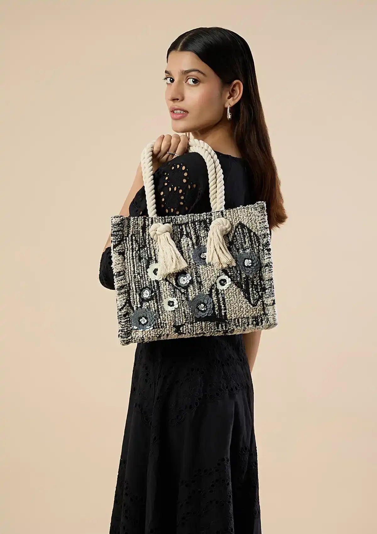 Jacquard Blossom Tassled Bag
