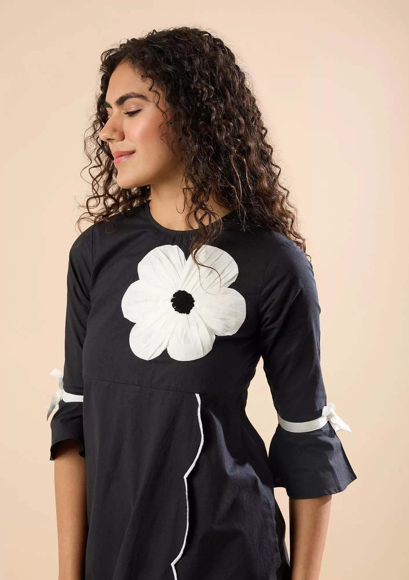 LOVA Floral puff sleeve dress