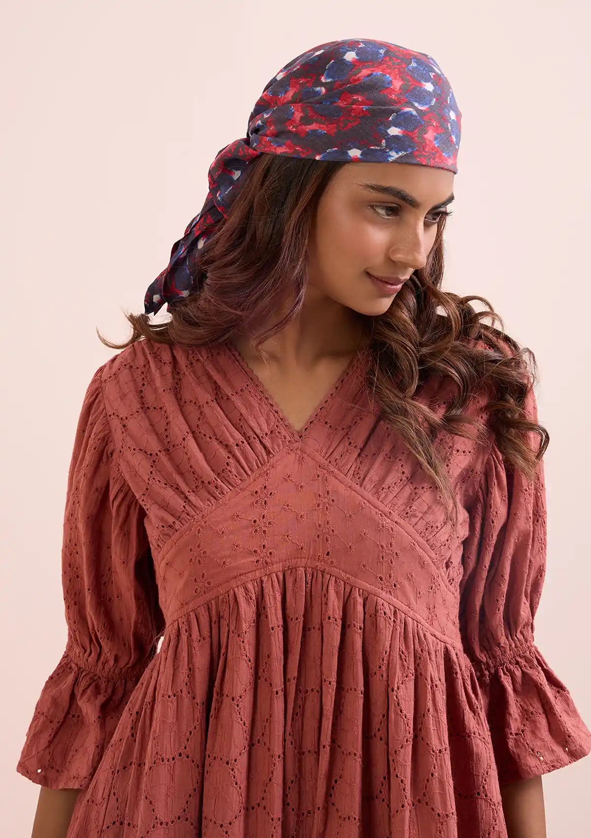 Shimmy Scarf