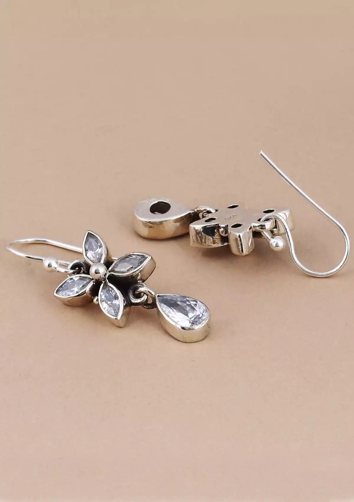 Buy Silver Zircon Earring online