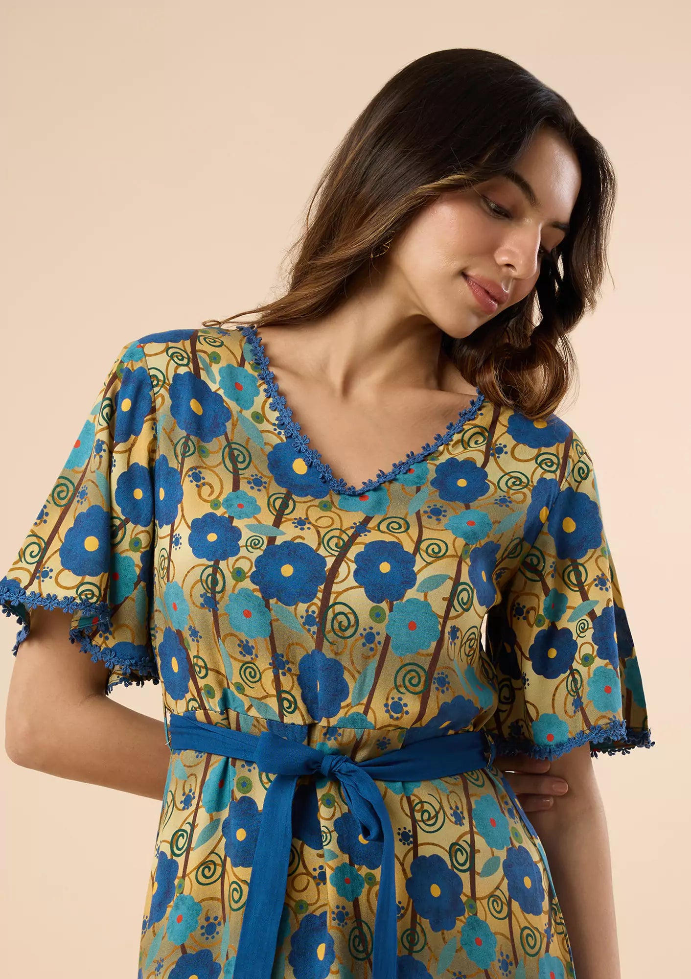 ZINNIA Floral midi dress