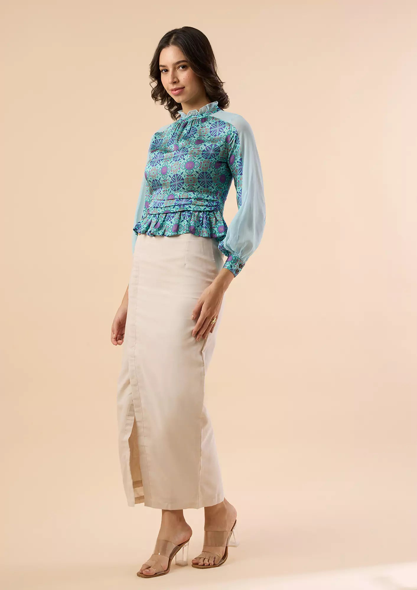 Zaraa - Arabesque Frill Collar Blouse