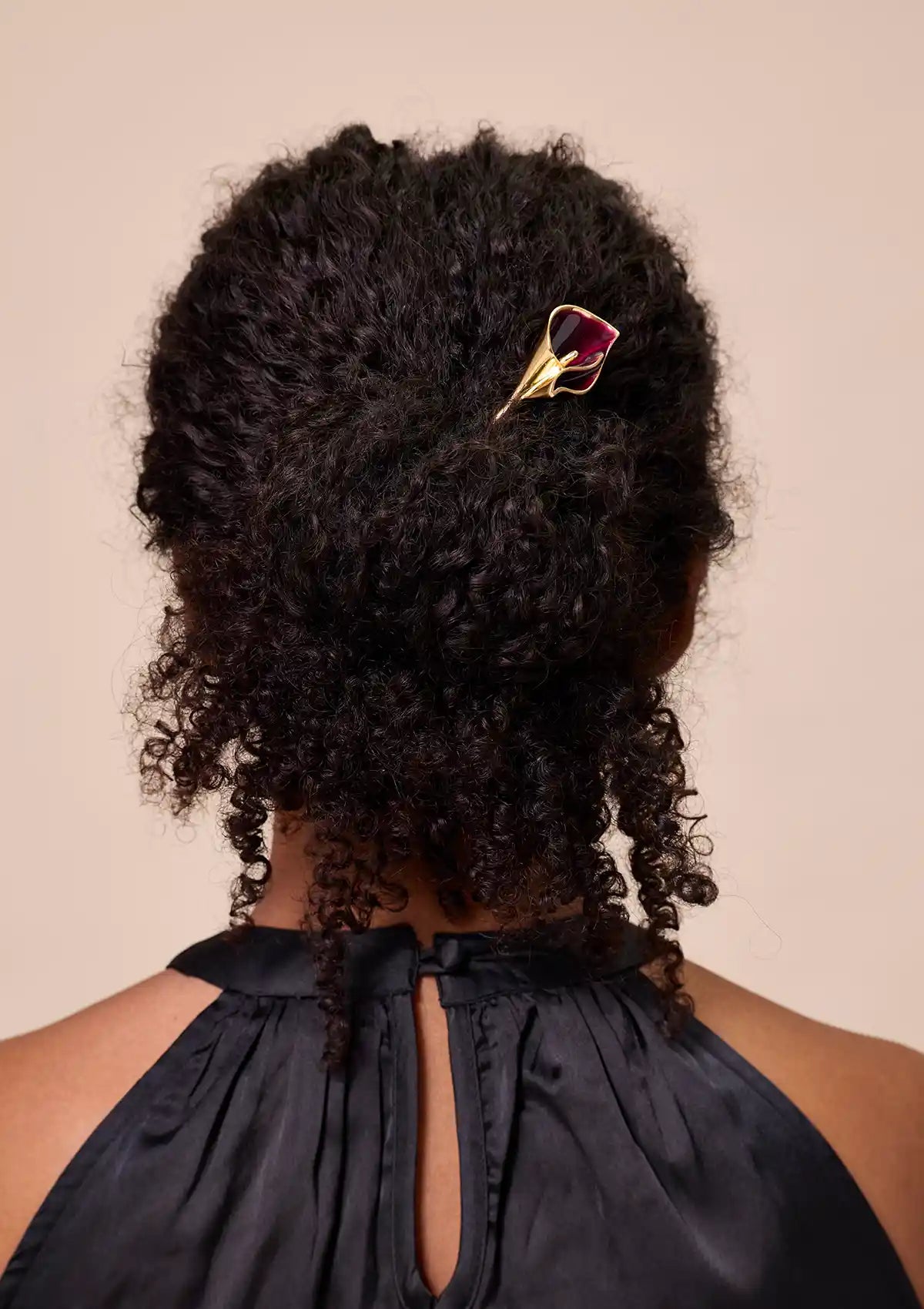 Buy Crimson Calla Juda Pin