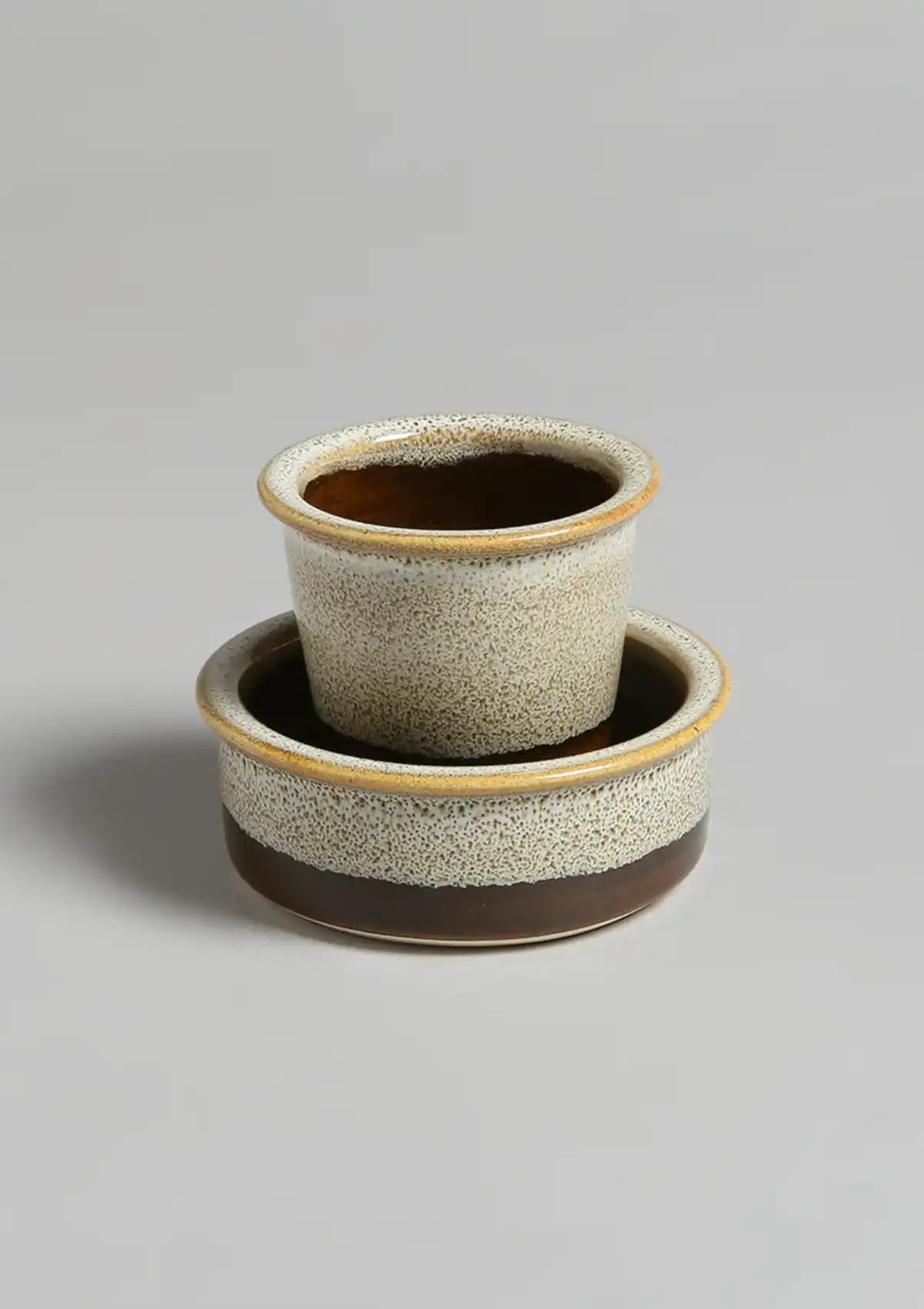 Ceramic filter coffee cups in Cream & brown