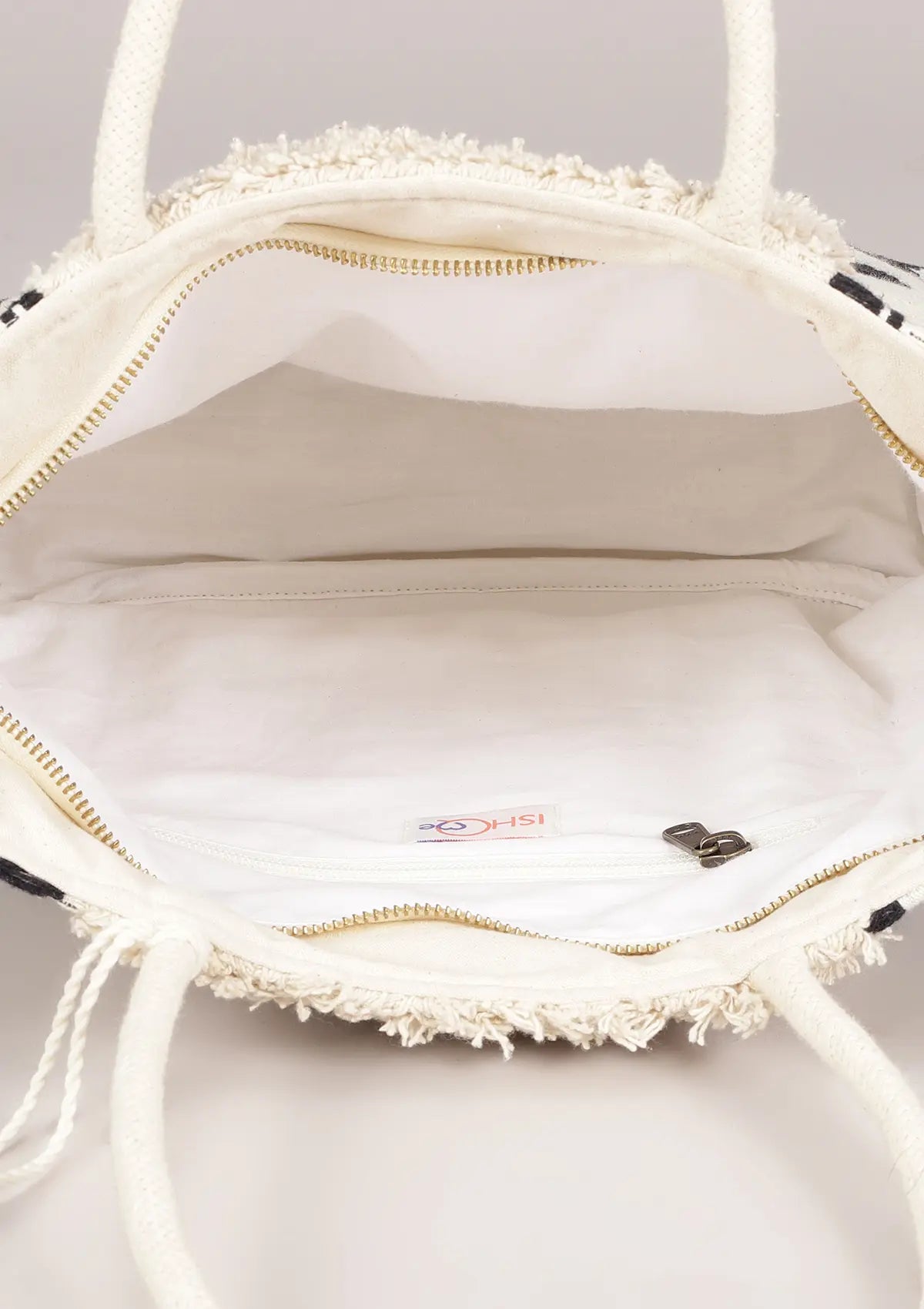 Cream tufted Jacquard tote bag Price