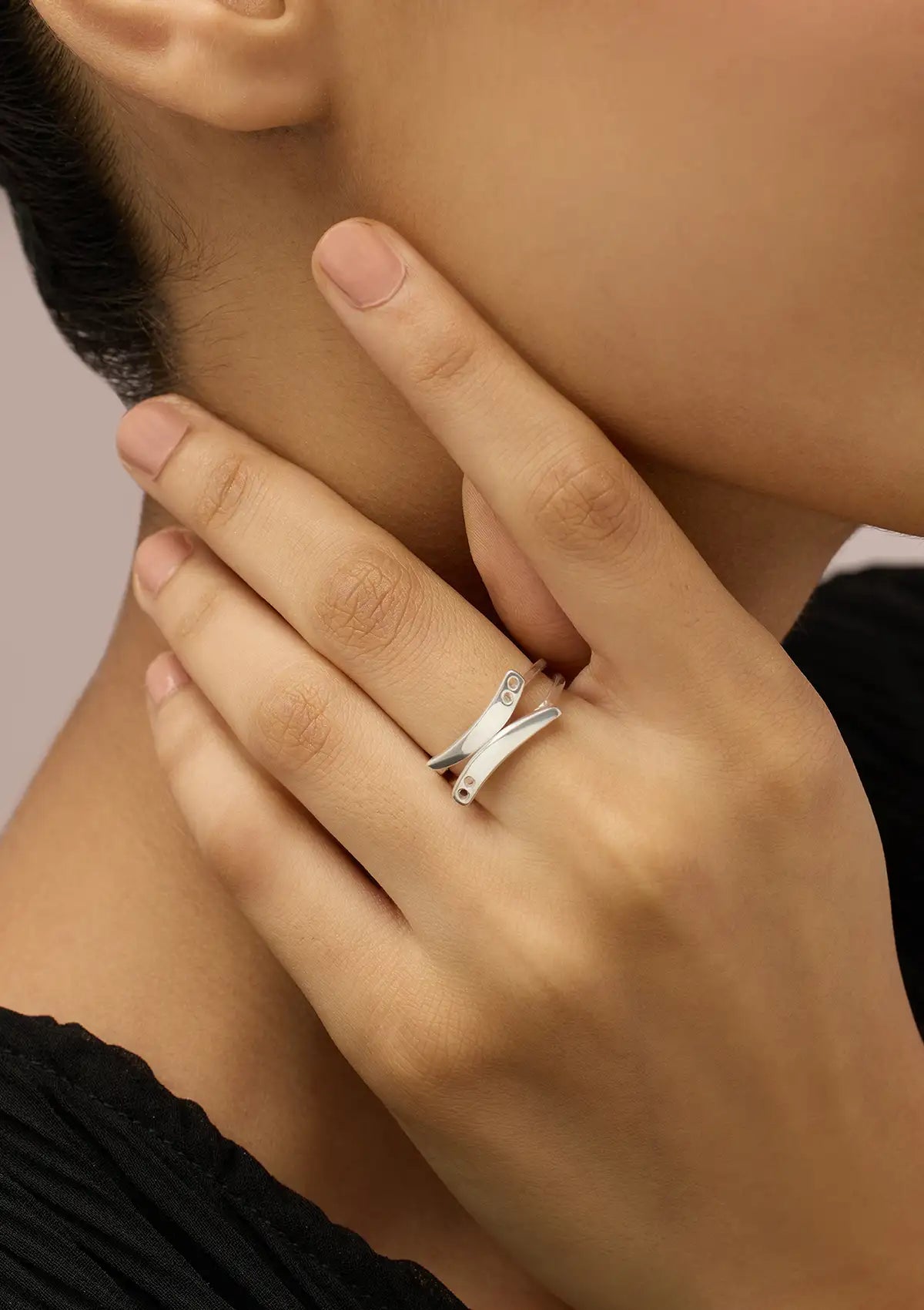 Designer gold plated daisy neon ring for women