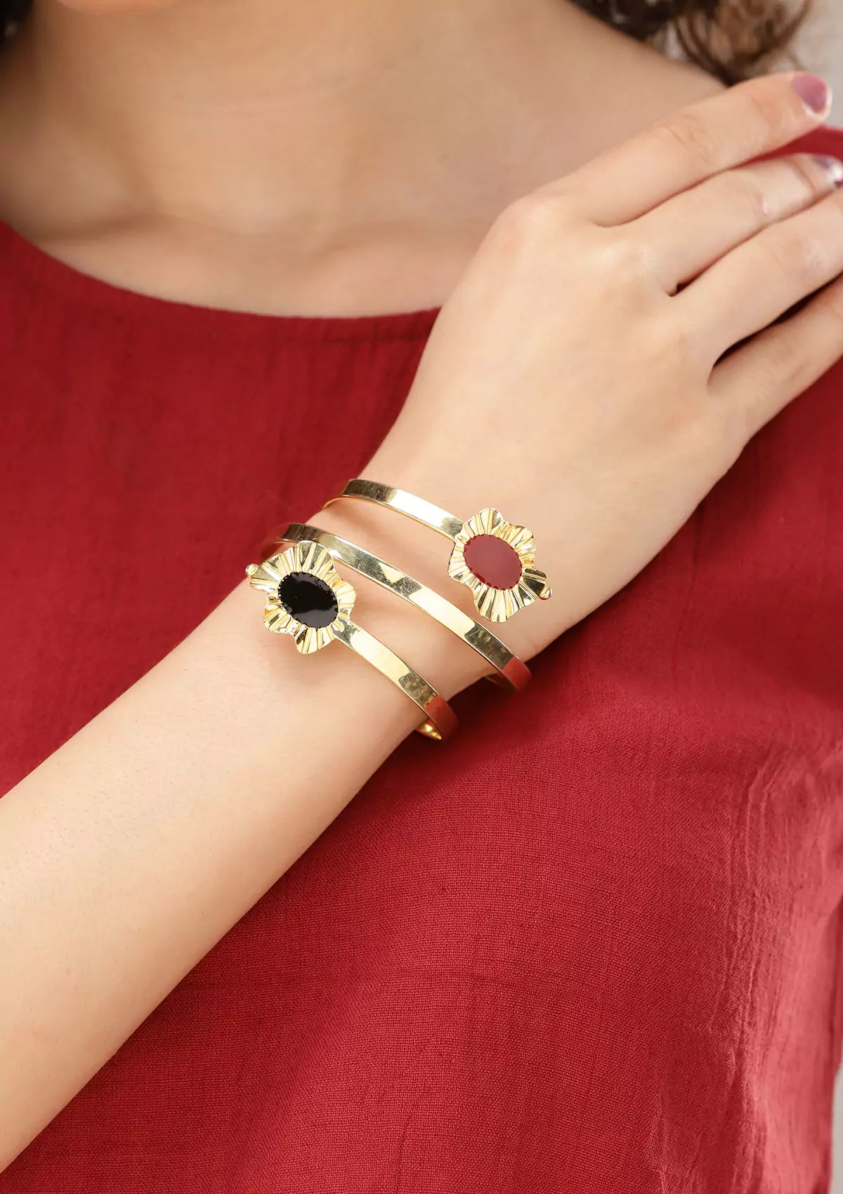 Gold plated cluster bloom 18K gold plated bracelet for women