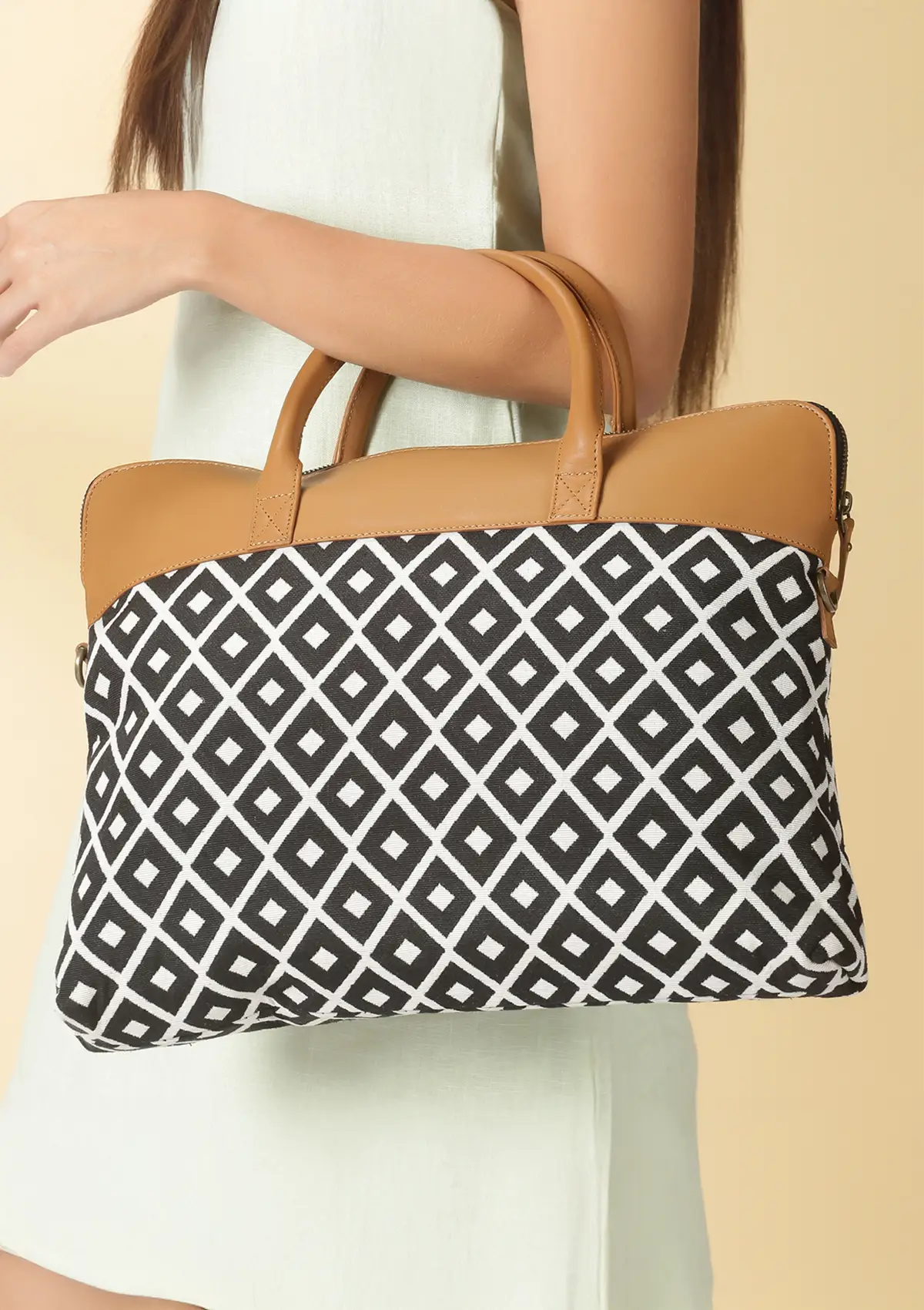 Handcrafted laptop bag for women