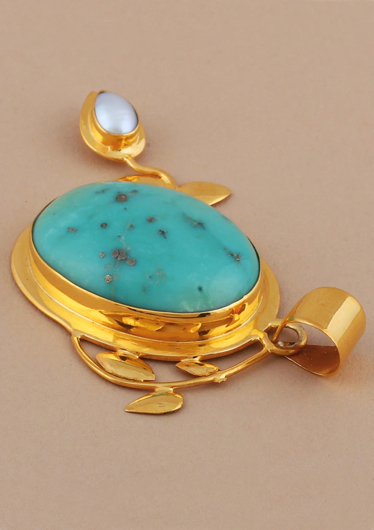 Turquoise and pearl silver necklace for women
