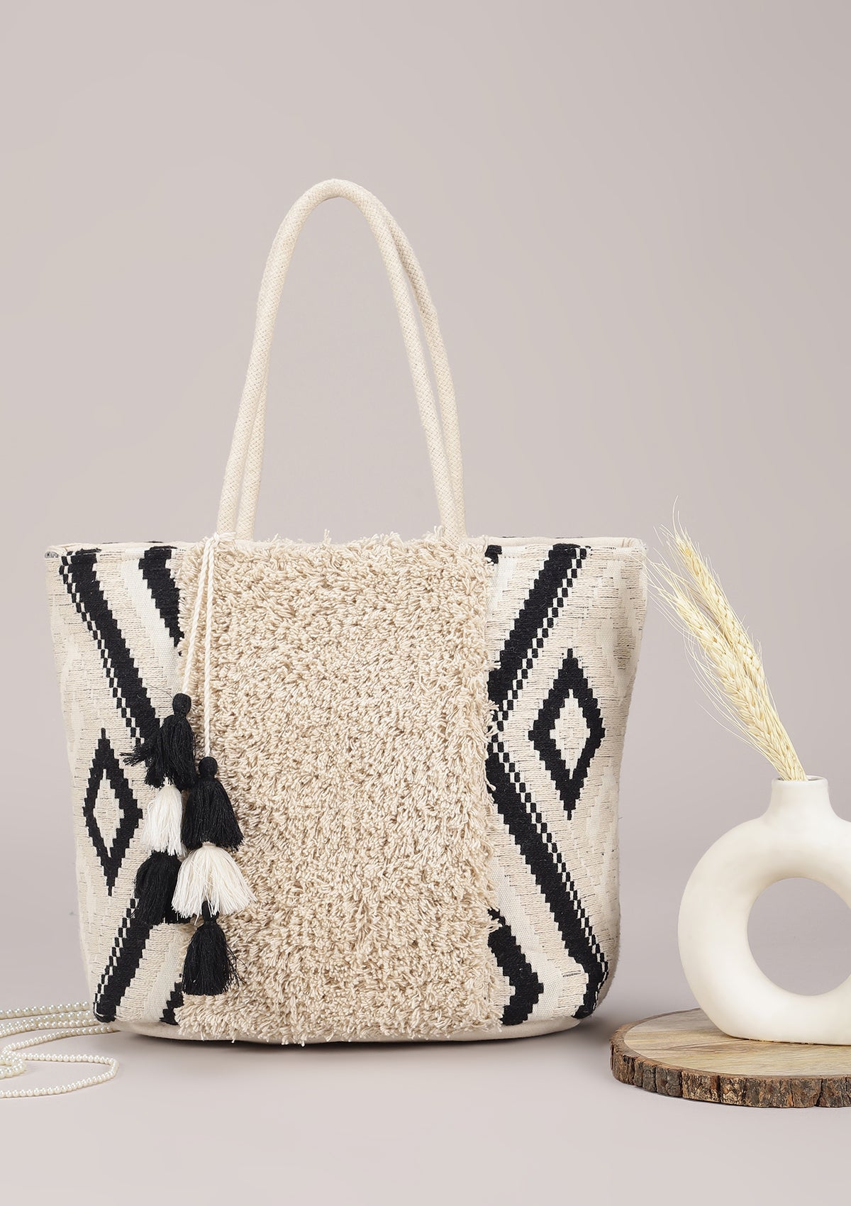 Cream Tufted Jacquard Tote Bag - IshqMe