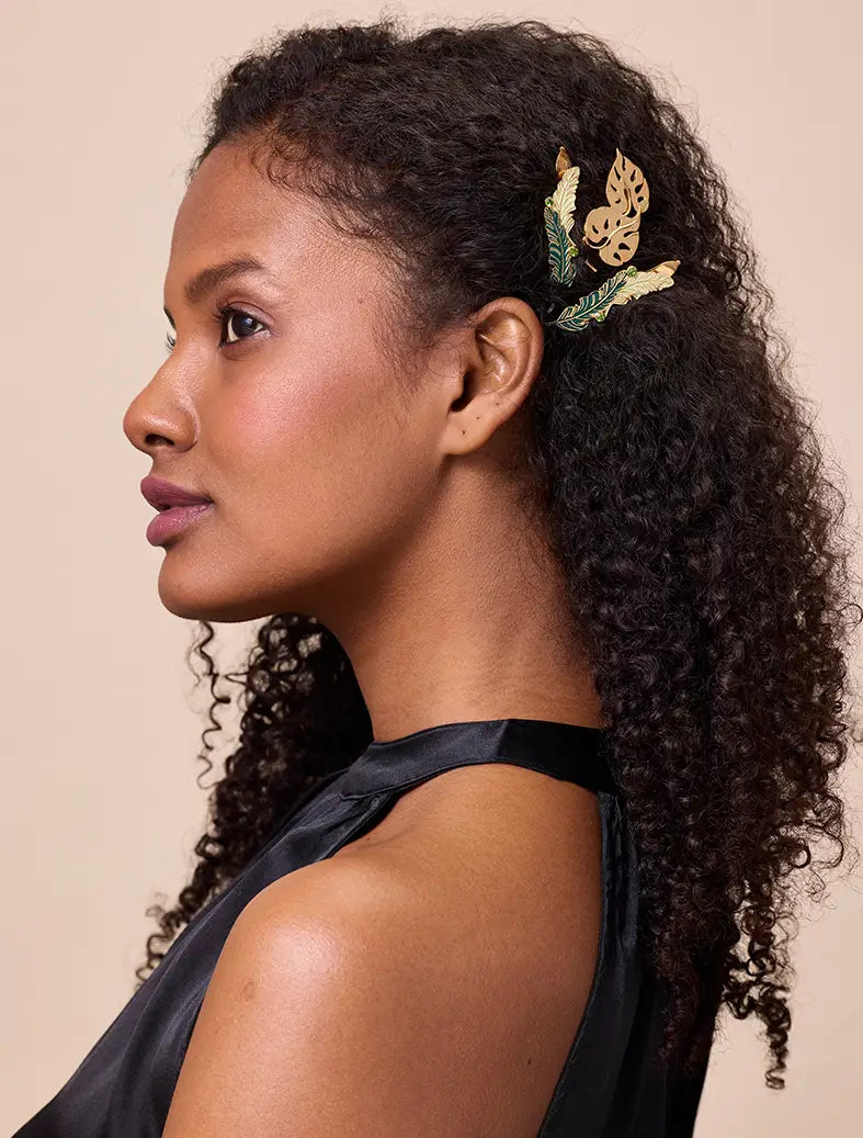 Buy hair accessories  for women online