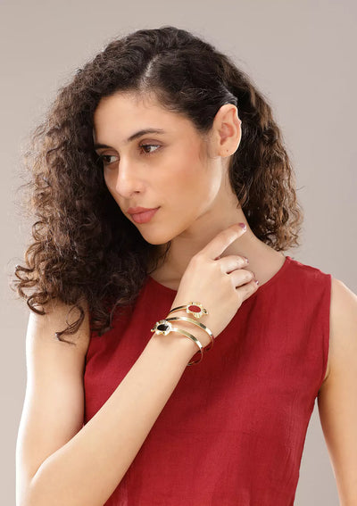 Buy Cluster Bloom 18K Gold Plated Bracelet Onine