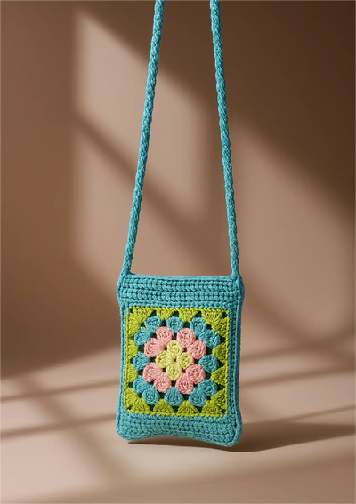 Crochet Mobile Pouch