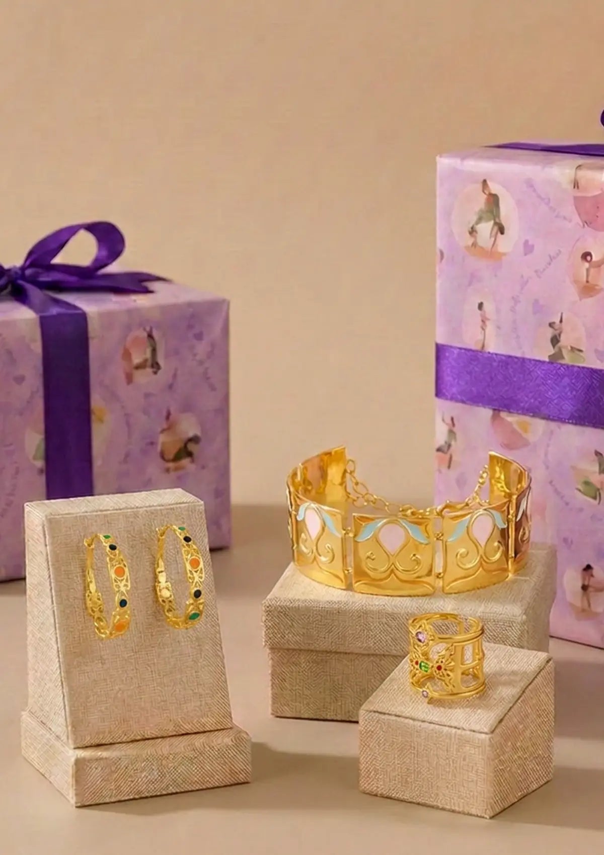 Golden Halo Birthday Gift Set for Her