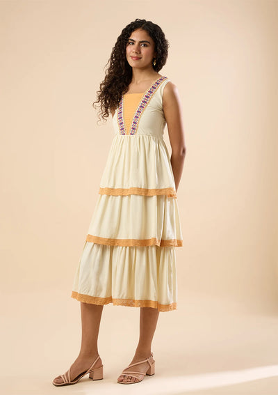 Tierra - Midi Embroidered Tier Dress