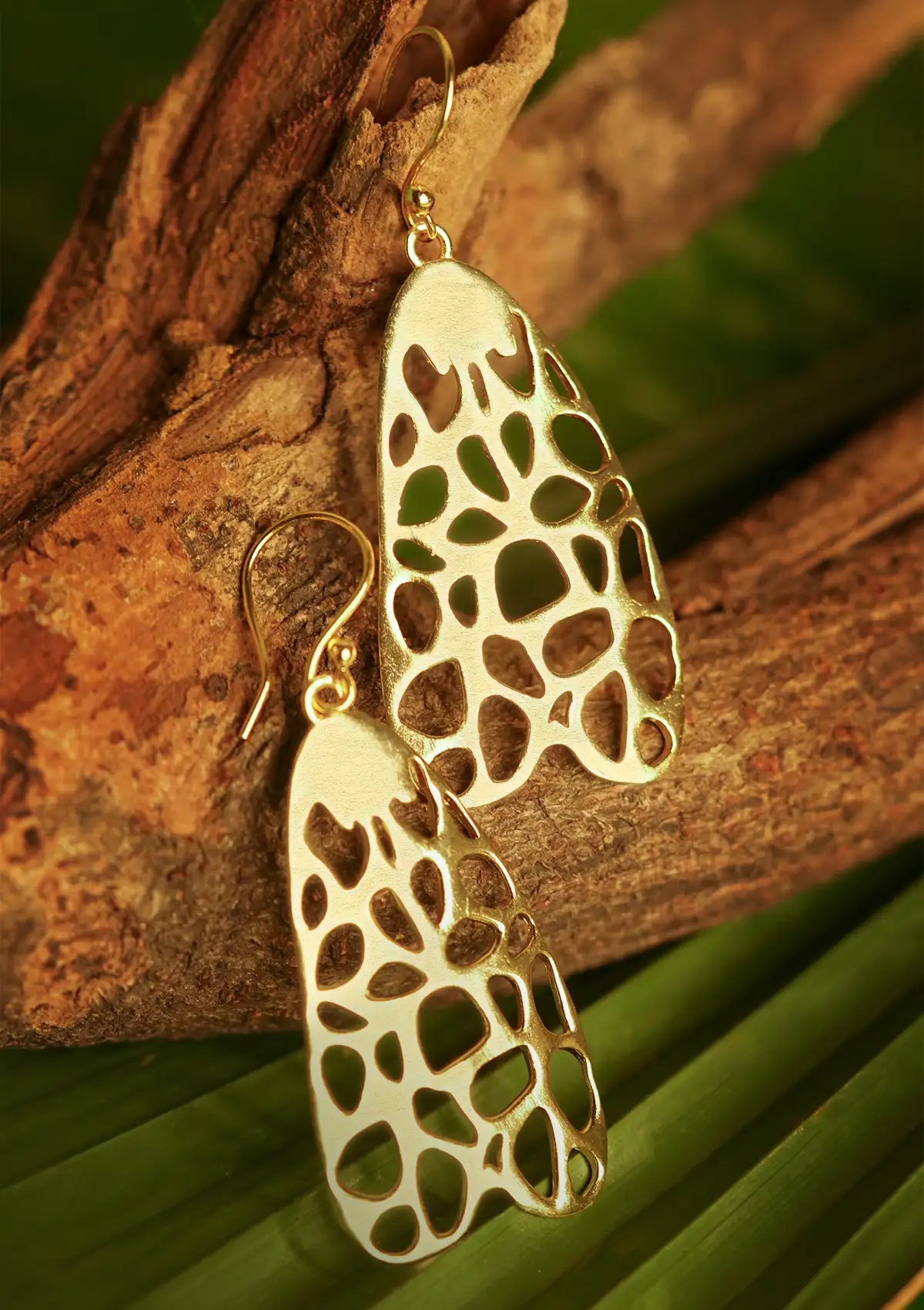 Cutwork dangle earrings for women