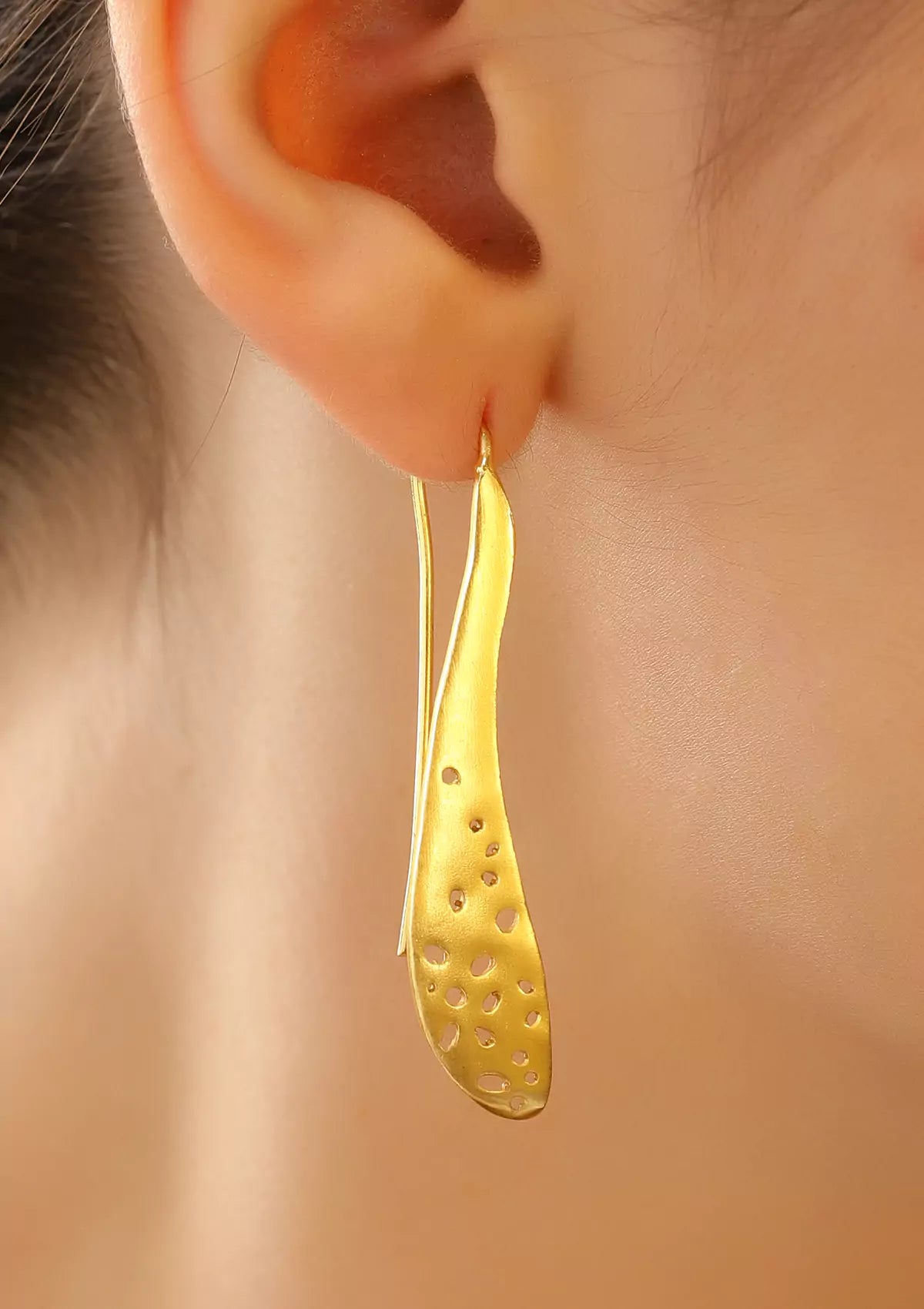 Designer minimalist crater earrings for women