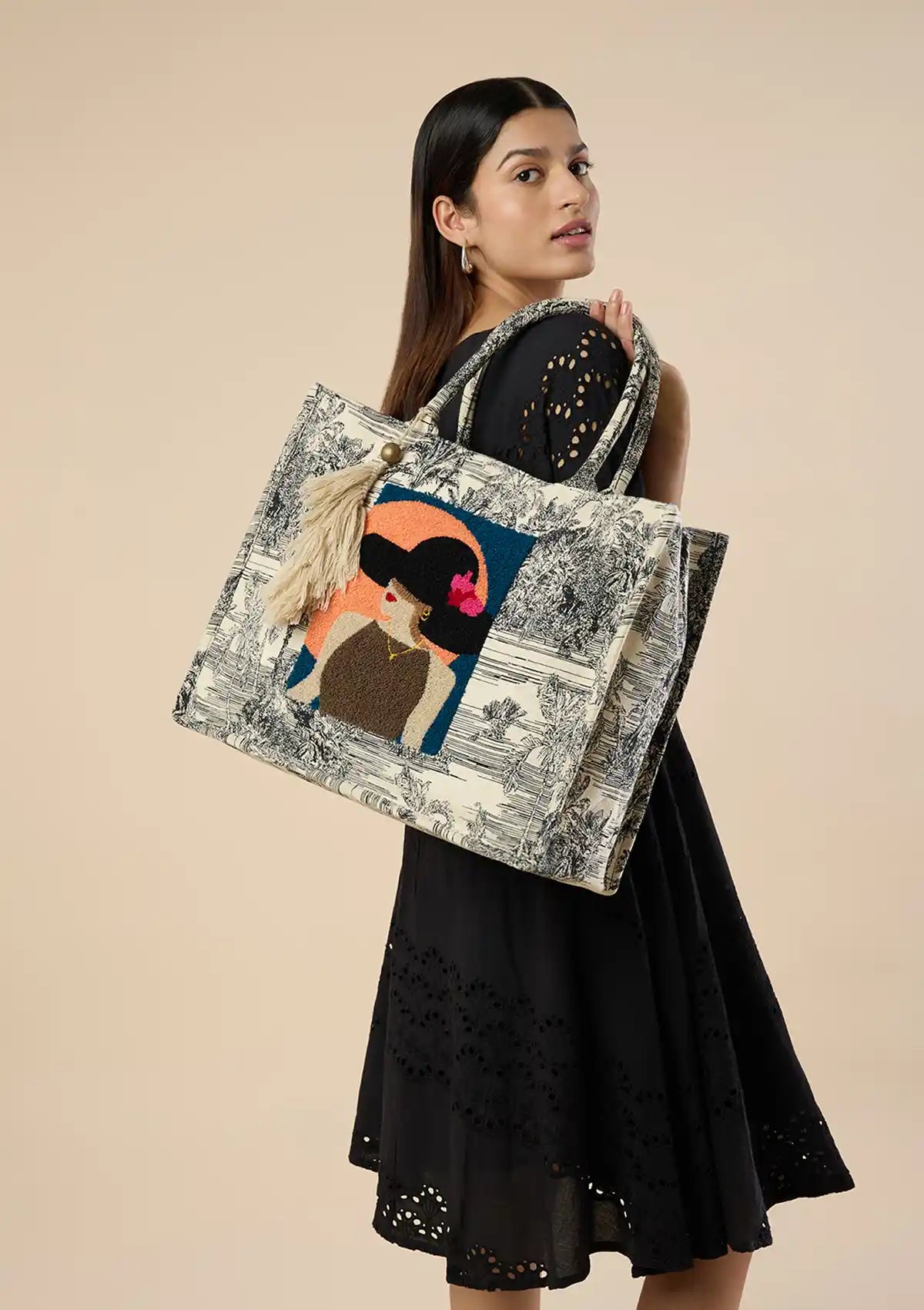 Embroidered Jacquard Statement tote bag for women