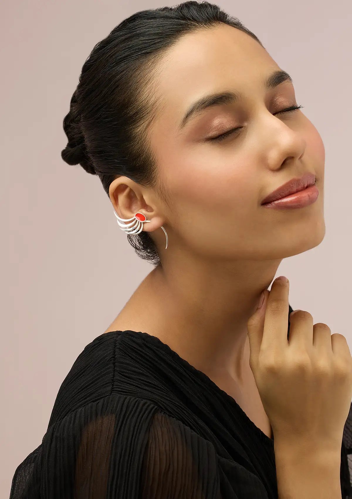 Flame curve ear cuff for women