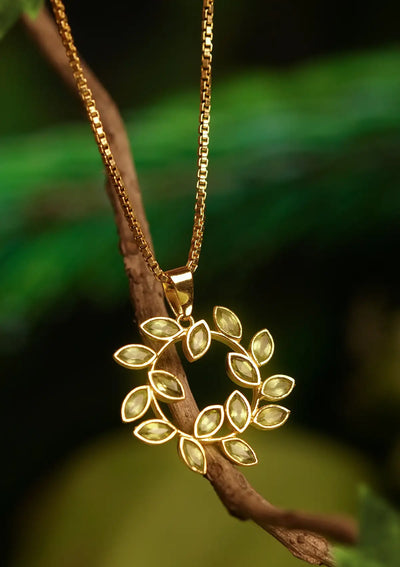 Circlet Peridot Pendant Necklace