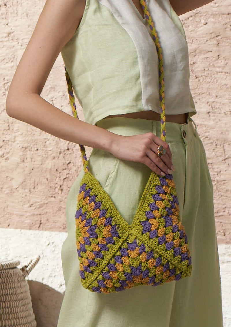 Amazon.com: CerfoParlen Small Crossbody Bag for Women Crochet Purse with  Flower Hand Knitting Cute Boho Bag (Green) : Handmade Products