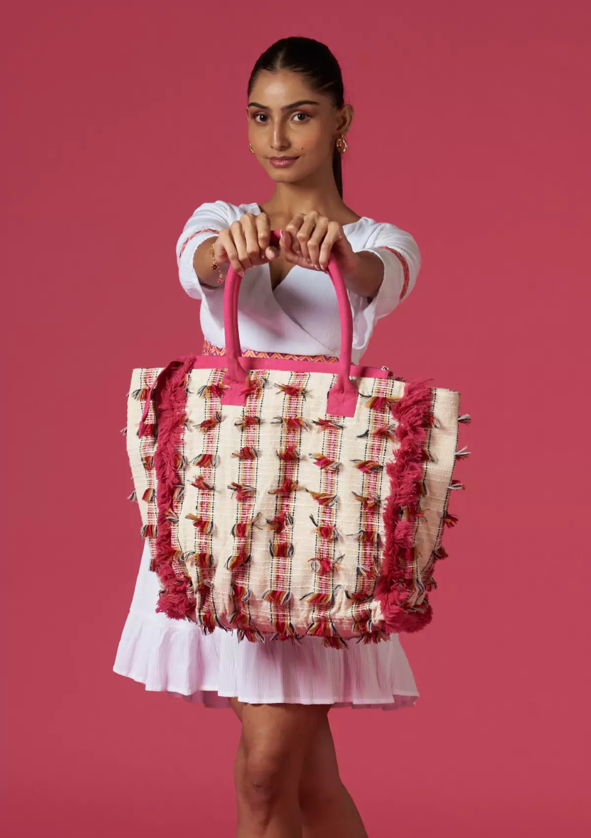 Acrylic Fringed Handcrafted tote bag for women